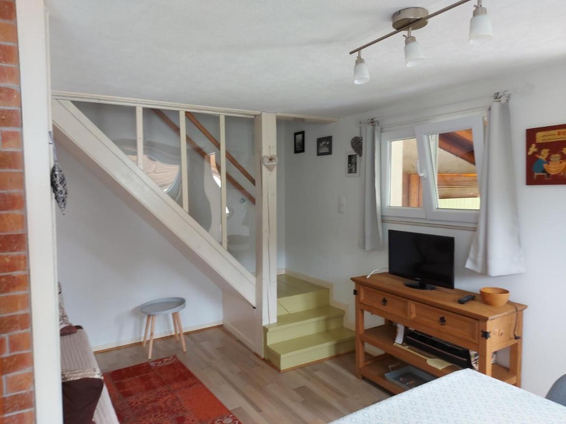 La Petite Maison Gite 2 Etoiles لابْريسْ المظهر الخارجي الصورة